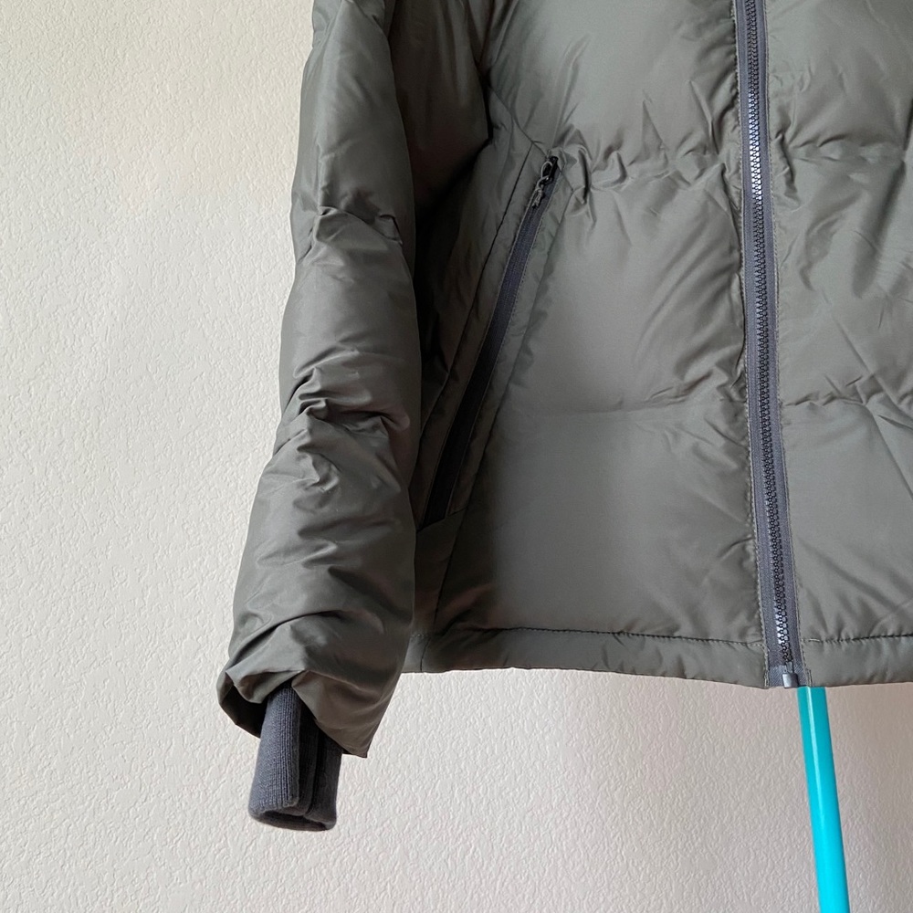 Champion Men’s Lightweight Puffer Hoodie JACKET NWT - Picture 6 of 8